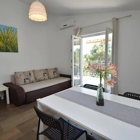 Ivka-2 By Interhome Appartement