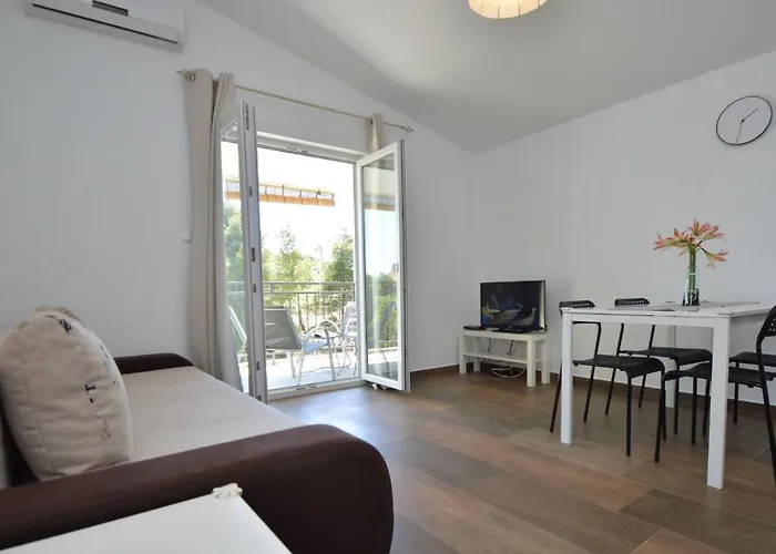 Ivka-2 By Interhome Apartamento